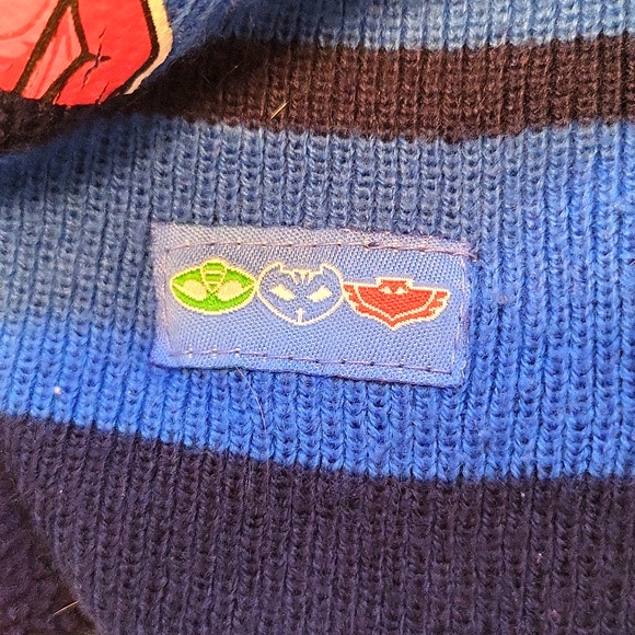 PJMASKS blue knit toque/hat - Picture 2 of 8